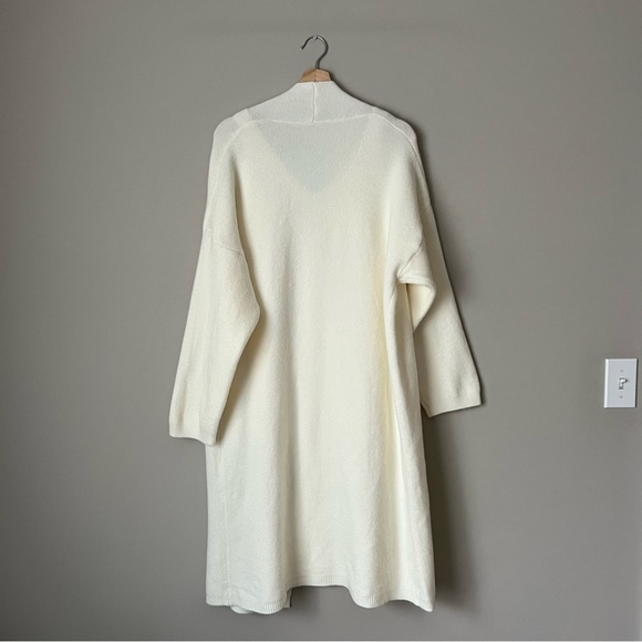 NWOT White Knit V-Neck Two Piece Sweater Dress - Picture 4 of 5